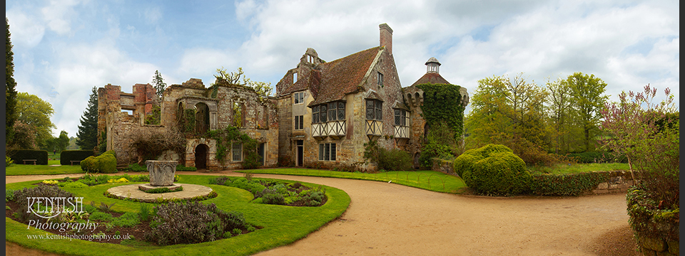 Scotney Castle